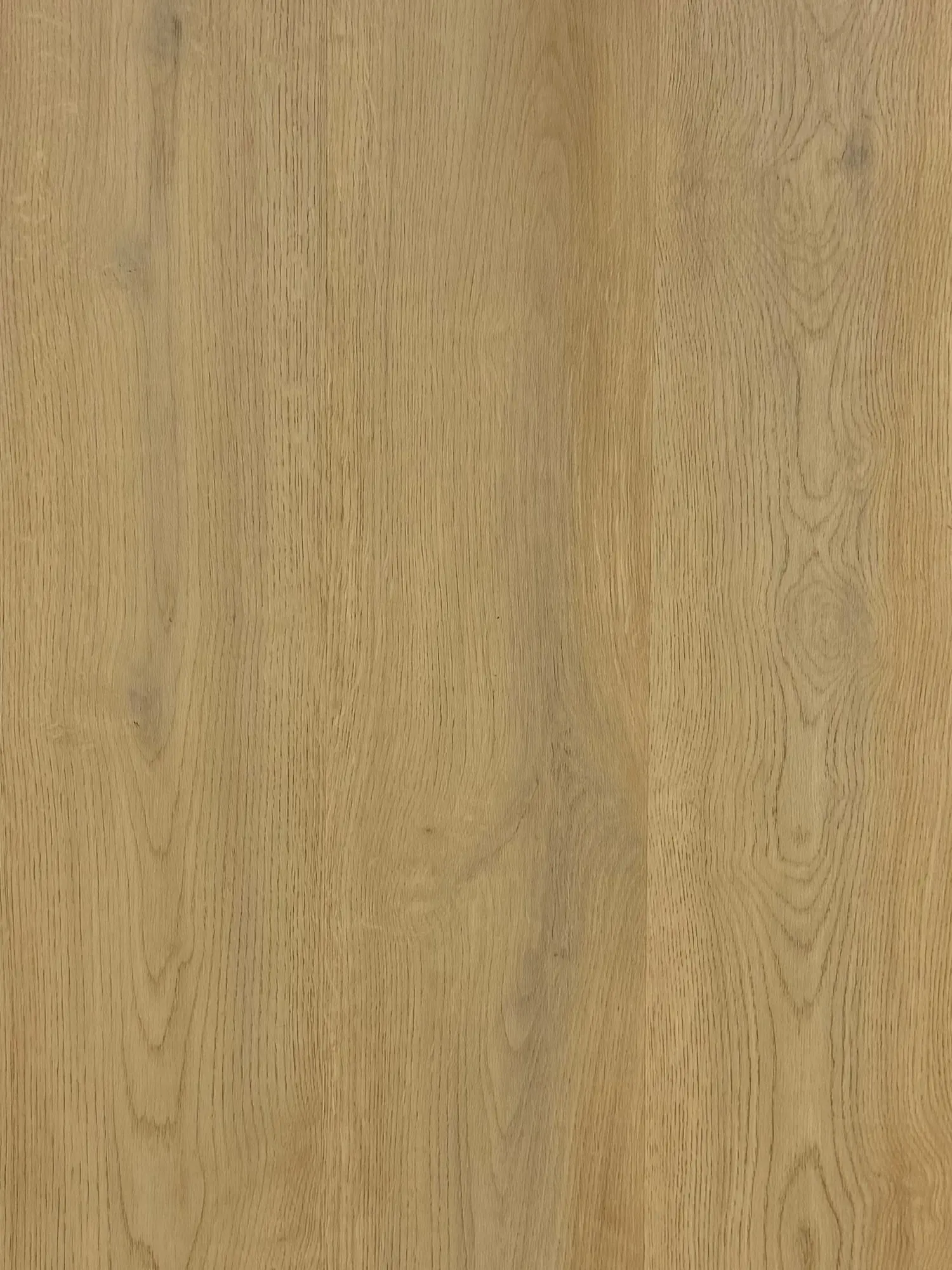 Harbour Oak LVT Plank – close-up photograph of the warm oak-effect plank surface